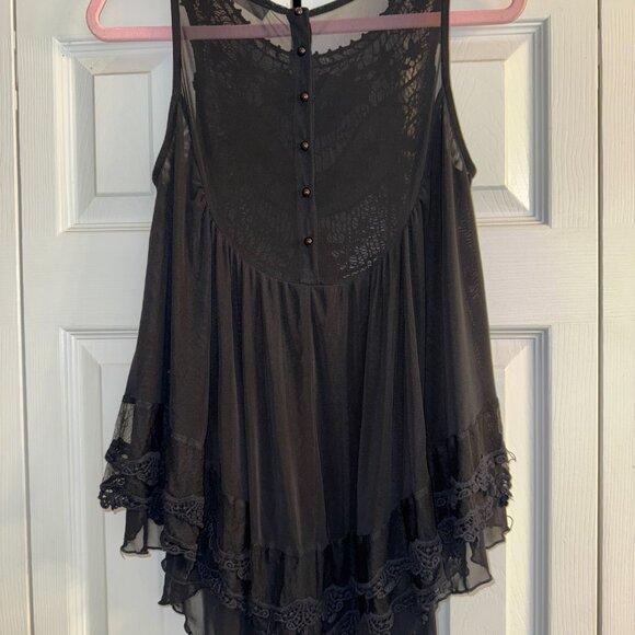 Altar'd State Womens Lace Tank Top Size S ‎ Black Flowy - Picture 3 of 6